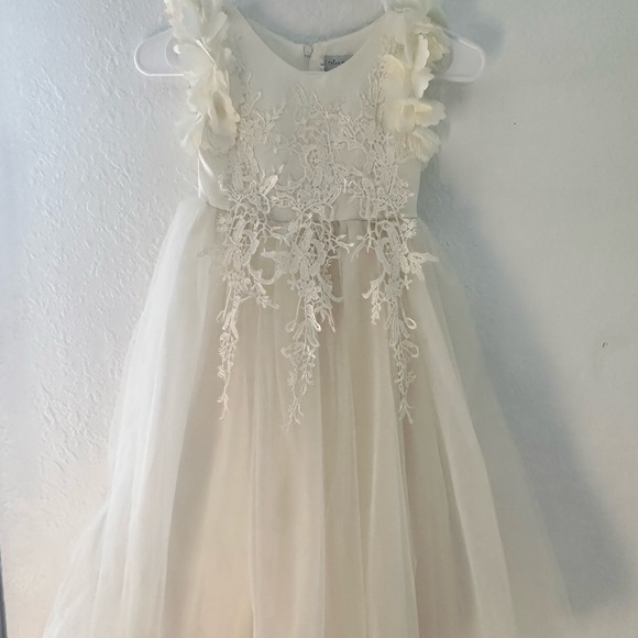 Trish Scully Flower Girl Dress - Picture 9 of 9
